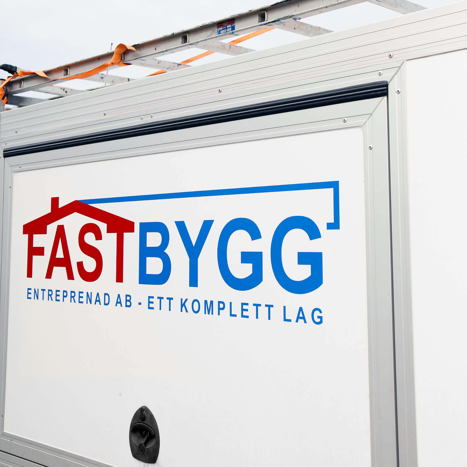 Fastbygg Entreprenad & Montages arbetsbil